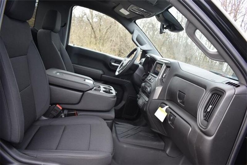 2025 Chevrolet Silverado 1500 WTImage 13