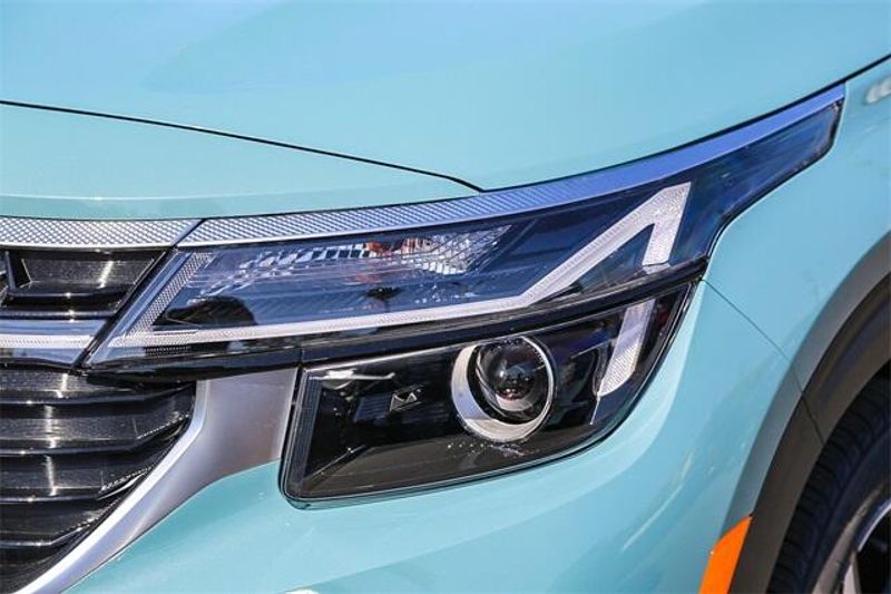 New 2025 Kia Seltos SImage 13