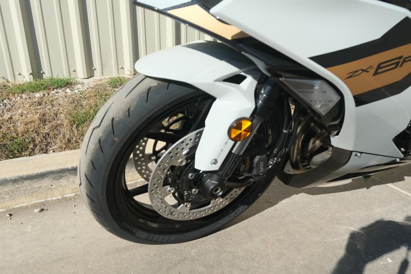 NEW 2026 KAWASAKI NINJA ZX6R Image 19