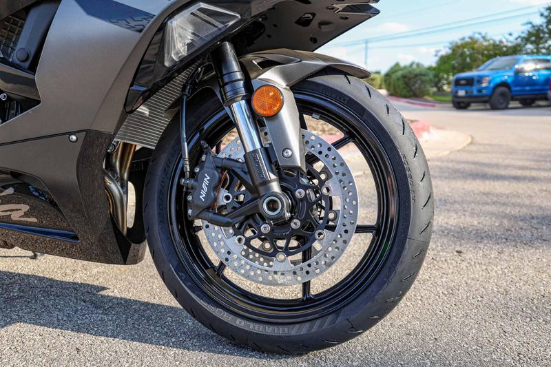 NEW 2026 KAWASAKI NINJA ZX6R ABS Image 9