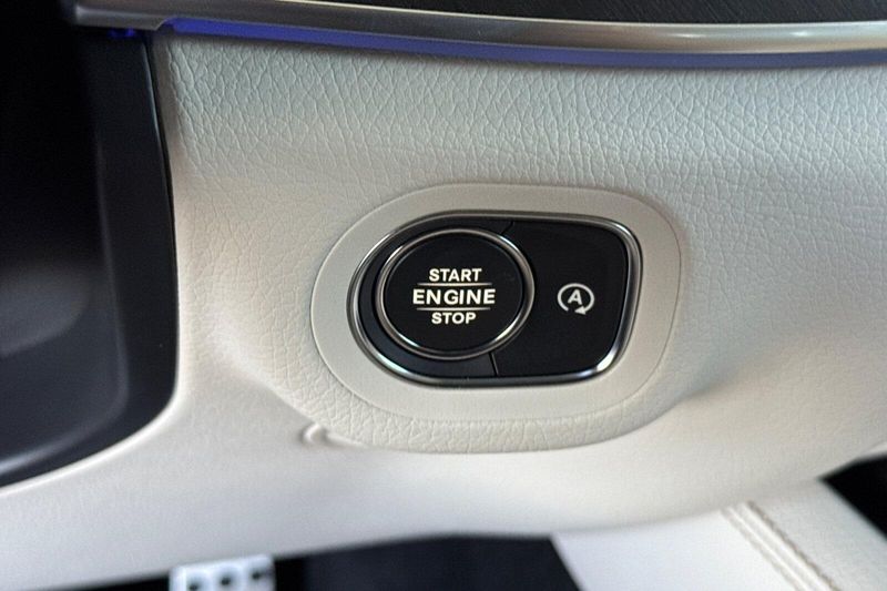 New 2027 Mercedes-Benz GLS 450Image 20