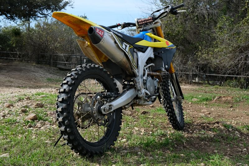 2020 Suzuki RMZ250M0 YELLOWImage 17