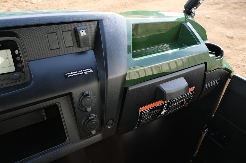 NEW 2026 KAWASAKI MULE PROFXT 820 EPS Image 25