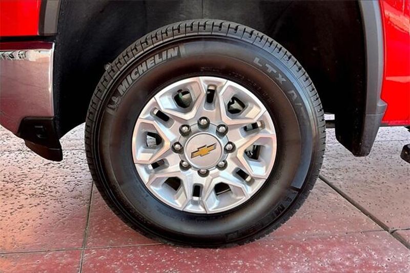 2024 Chevrolet Silverado 2500HD LTImage 8