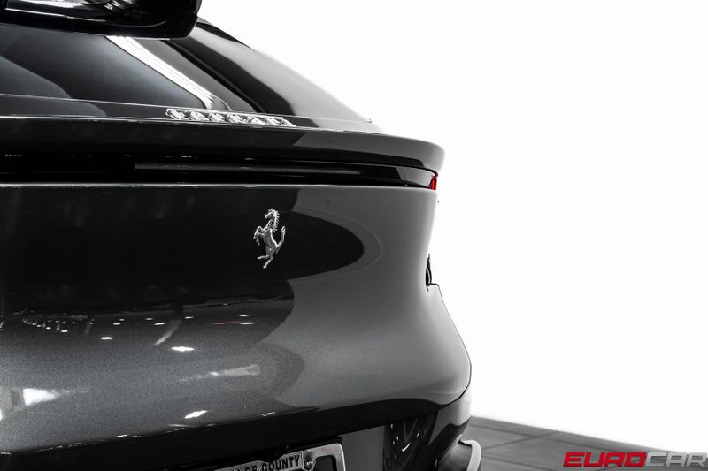 2025 Ferrari Purosangue *PANORAMIC ROOF * PASSENGER DISPLAY*Image 25