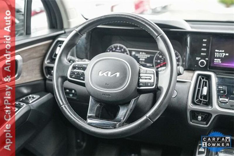 Used 2022 Kia Sorento X-Line EXImage 16