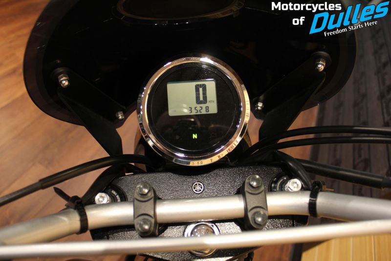 Used 2017 Yamaha SCR 950 Image 10