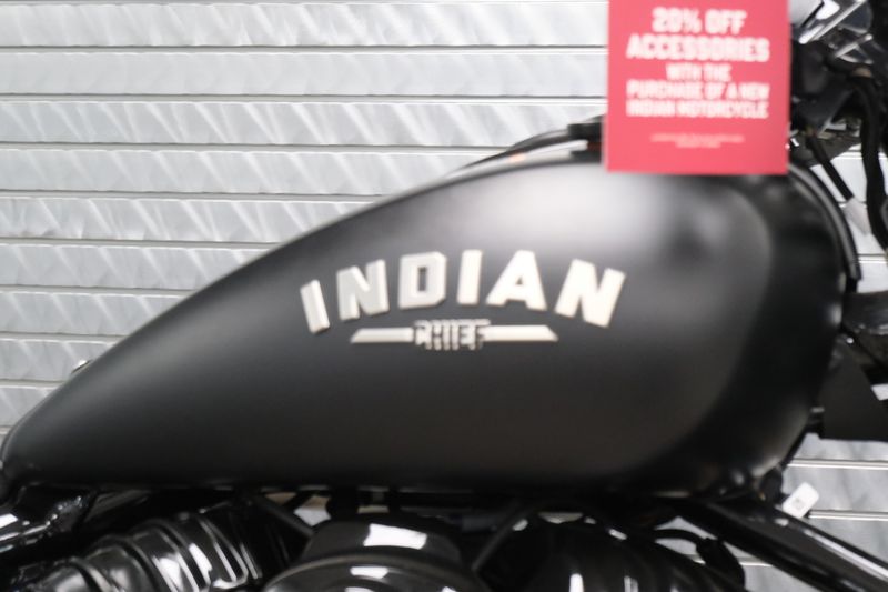 NEW 2025 INDIAN MOTORCYCLE CHIEF DARK HORSE  Family PowerSports (877) 886-1997 familypowersports.com 