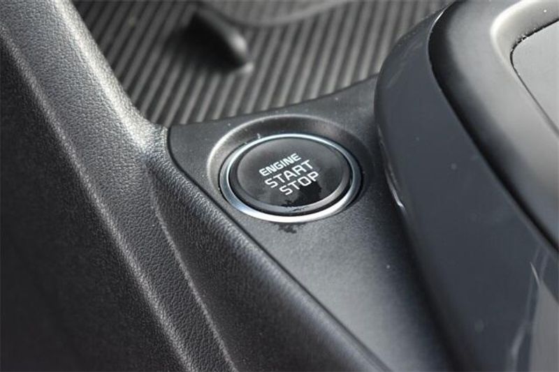 2025 Kia K4 Image 27