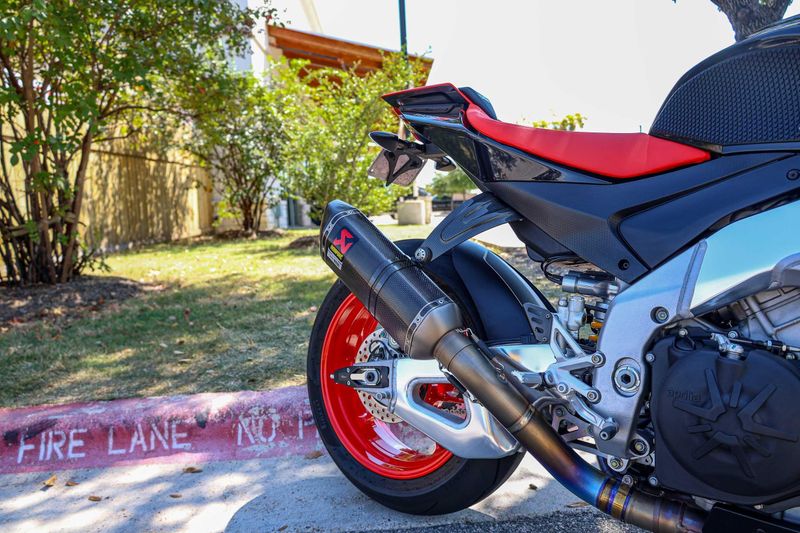 USED 2021 APRILIA TUONO V4 FACTORY Image 18