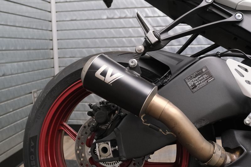 USED 2025 KAWASAKI NINJA ZX6R Image 11