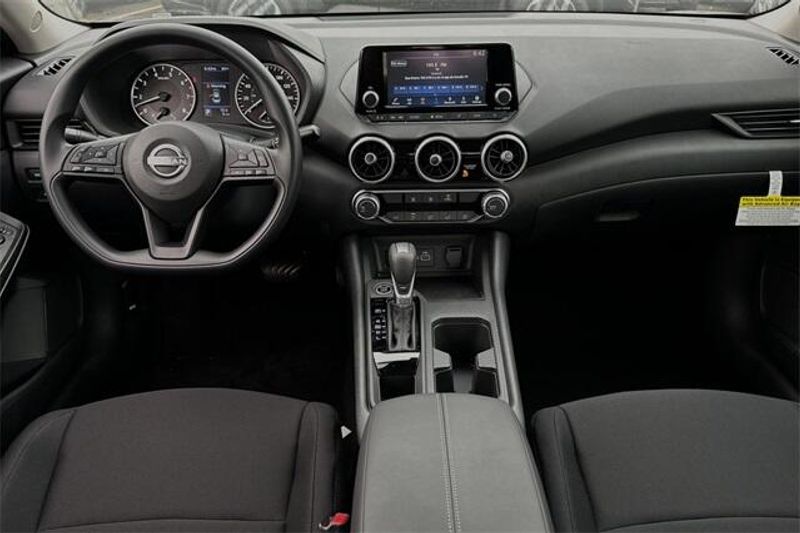 New 2025 Nissan Sentra SImage 10