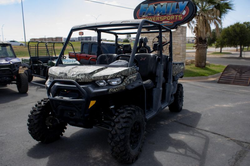 USED 2023 CAN-AM DEFENDER MAX XMR HD10 Image 7