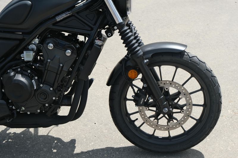 2025 Honda CL500A MATTE BLACK METALLIC Image 12
