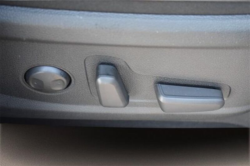 New 2025 Kia Telluride EX X-ProImage 12