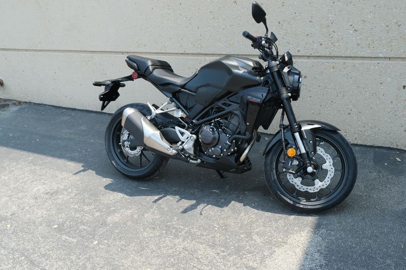 2025 Honda CB300R ABS MATTE BLACK METALLIC Image 2