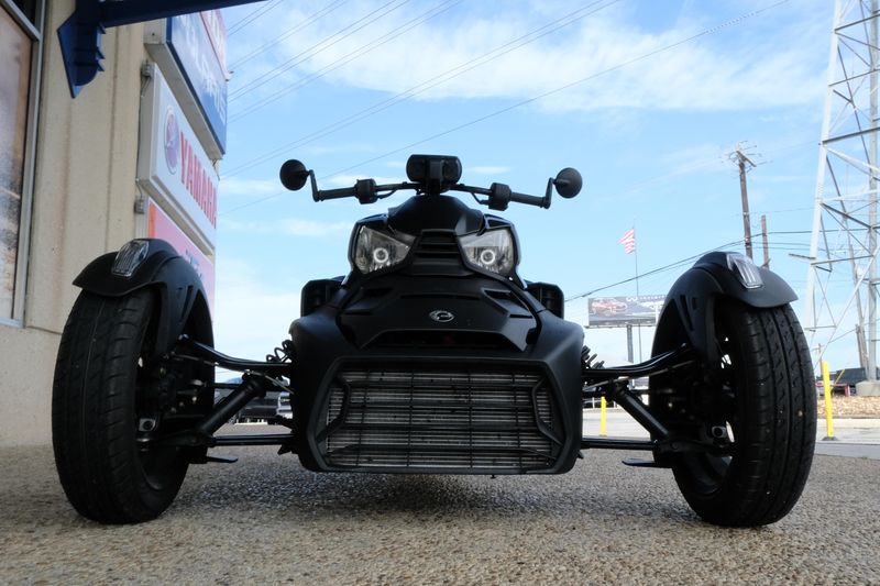 2022 Can-Am RYKER 600 BLACKImage 2