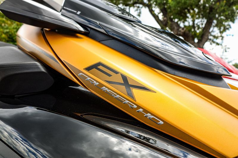 2025 Yamaha FX CRUISER HO WAUDIOCOPPERBLACK Image 2