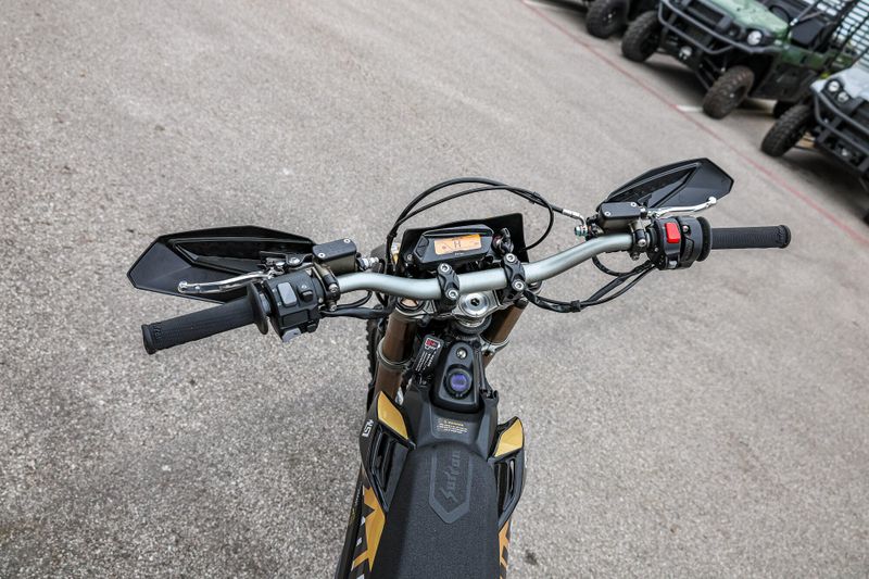 NEW 2025 SURRON ULTRA BEE X Image 10