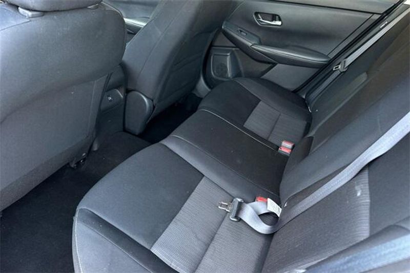 Used 2022 Nissan Sentra SVImage 10