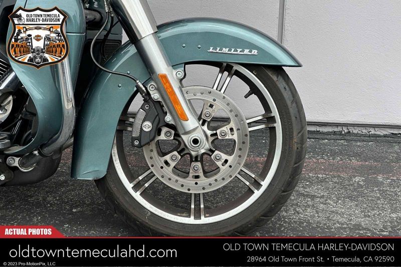 2020 Harley-Davidson Electra Glide in a UNKNOWN exterior color. BMW Motorcycles of Temecula – Southern California (951) 506-6903 bmwmotorcyclesoftemecula.com 