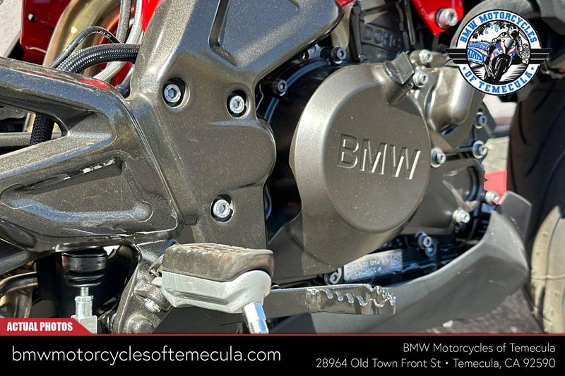 2025 BMW G 310 RImage 12