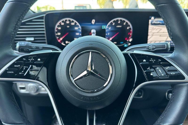 Used 2025 Mercedes-Benz GLE 450Image 28