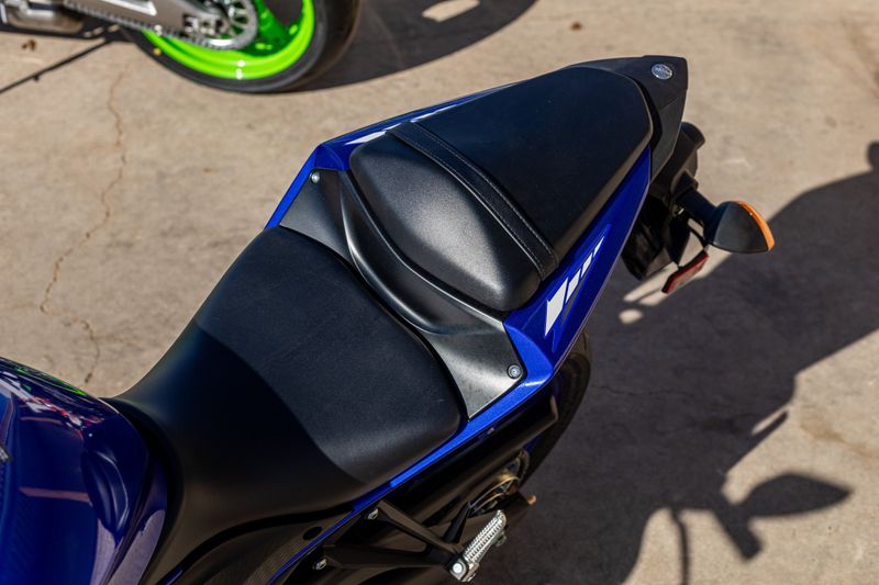 2024 Yamaha YZFR3 ABS TEAM BLUEImage 5