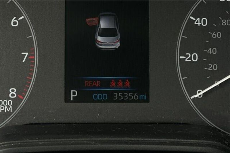 2024 Toyota Corolla LEImage 21
