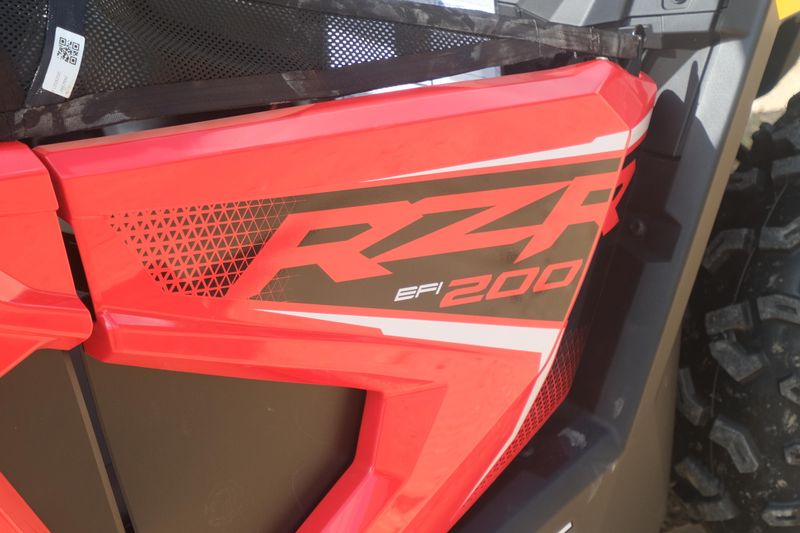 2025 Polaris RZR 200 EFI INDY RED Image 12