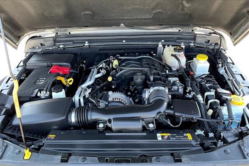 Used 2023 Jeep Gladiator RubiconImage 9