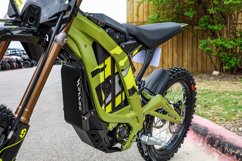 New 2026 SURRON LIGHT BEE X | Family Powersports