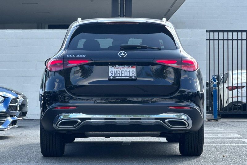 Used 2026 Mercedes-Benz GLC 300Image 5
