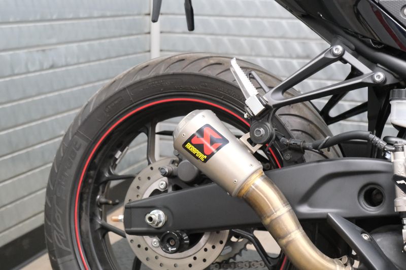 USED 2018 YAMAHA YZF-R3 Image 14