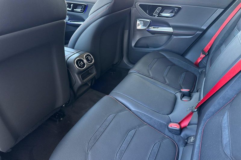 New 2027 Mercedes-Benz GLC-Class GLCImage 9