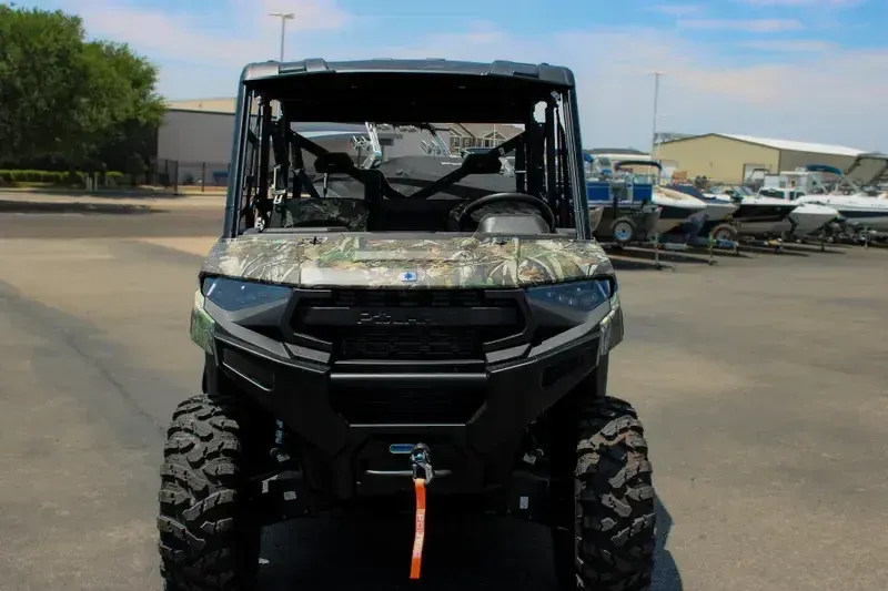 2025 Polaris RANGER CREW XP 1000 PREMIUM PURSUIT CAMO Image 3