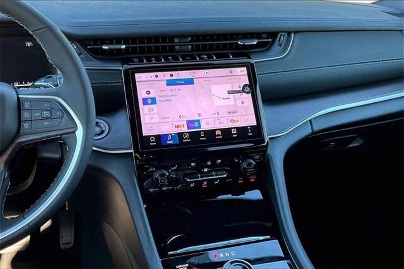 New 2025 Jeep Grand Cherokee L Limited 4x4Image 5