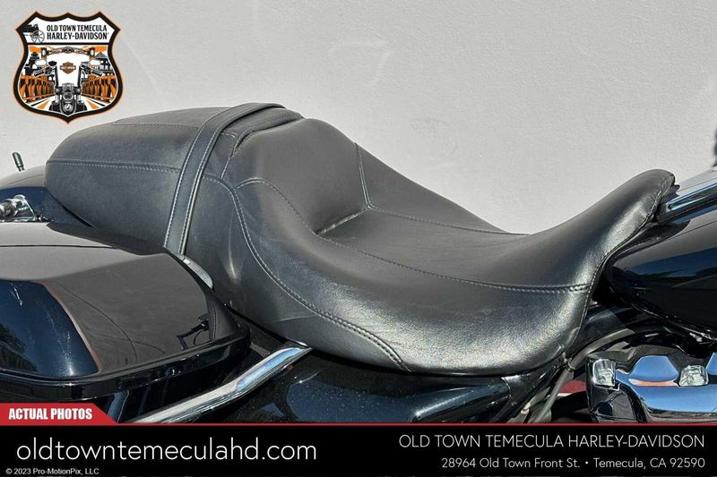 2022 Harley-Davidson Road Glide in a Black exterior color. BMW Motorcycles of Temecula – Southern California (951) 506-6903 bmwmotorcyclesoftemecula.com 