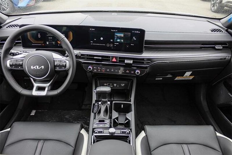 2025 Kia K5 GT-LineImage 5