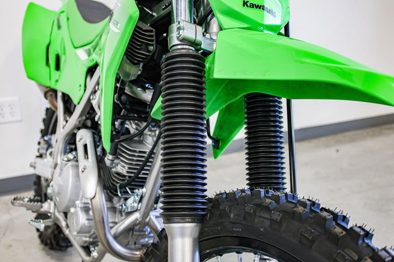 2025 Kawasaki KLX 230R S  LIME GREENImage 5