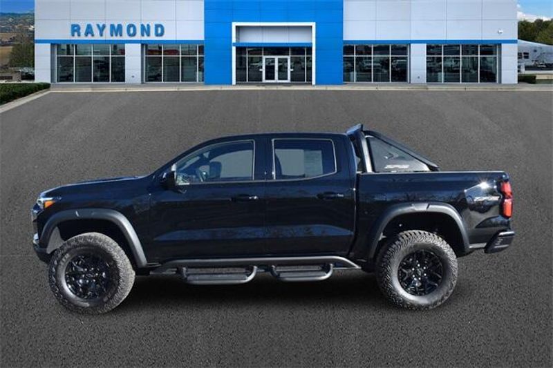 Used 2025 Chevrolet Colorado ZR2Image 6