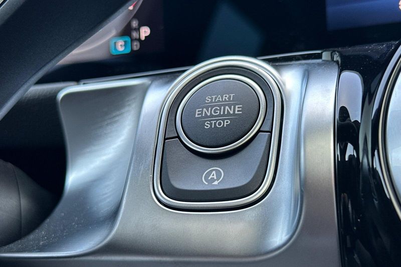 New 2026 Mercedes-Benz GLB 250Image 19