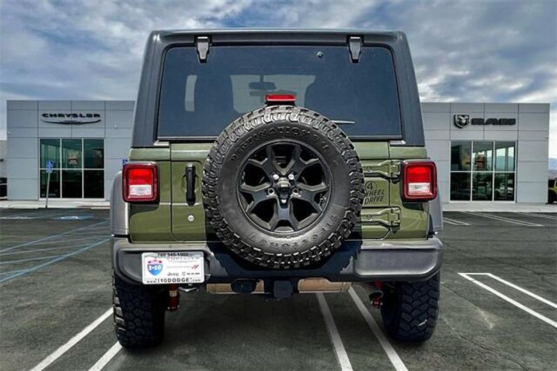 2021 Jeep Wrangler Unlimited WillysImage 3