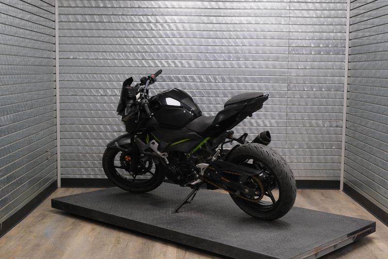 USED 2020 KAWASAKI Z400 ABS Image 5