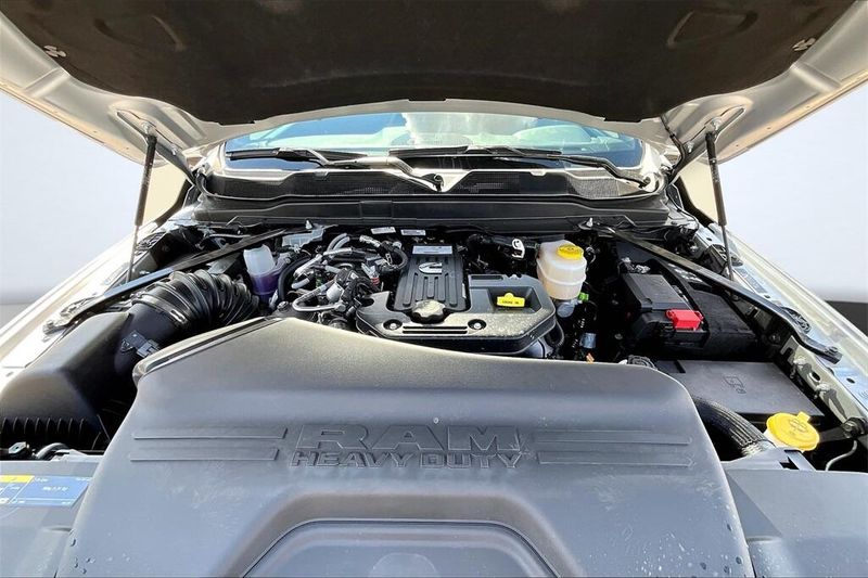 2025 Ram 2500 Tradesman photo 10