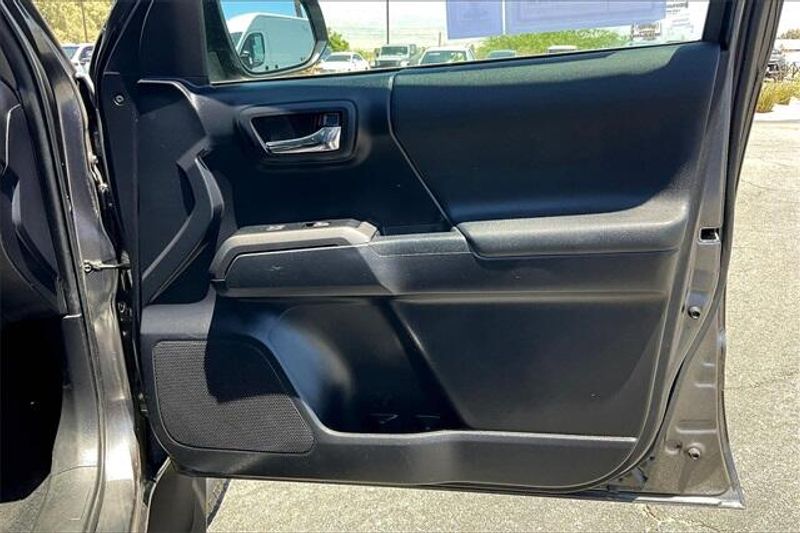 Used 2020 Toyota Tacoma TRD Off-RoadImage 23