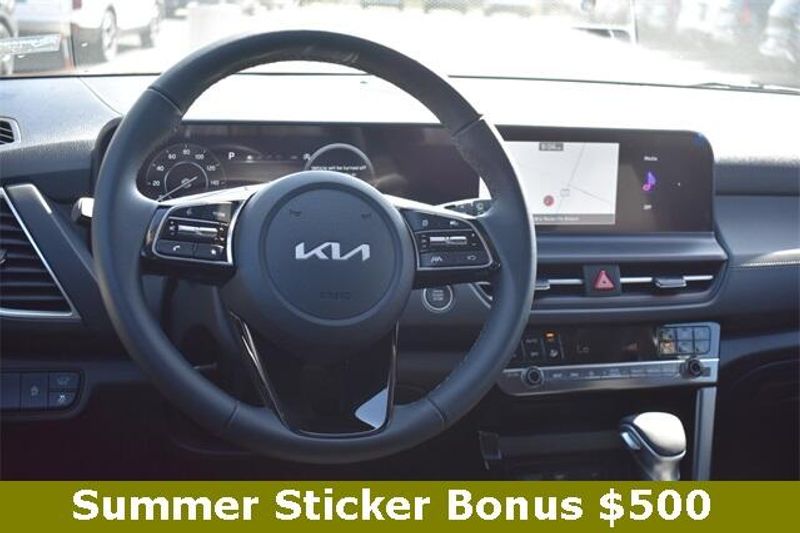 2025 Kia Seltos EXImage 20