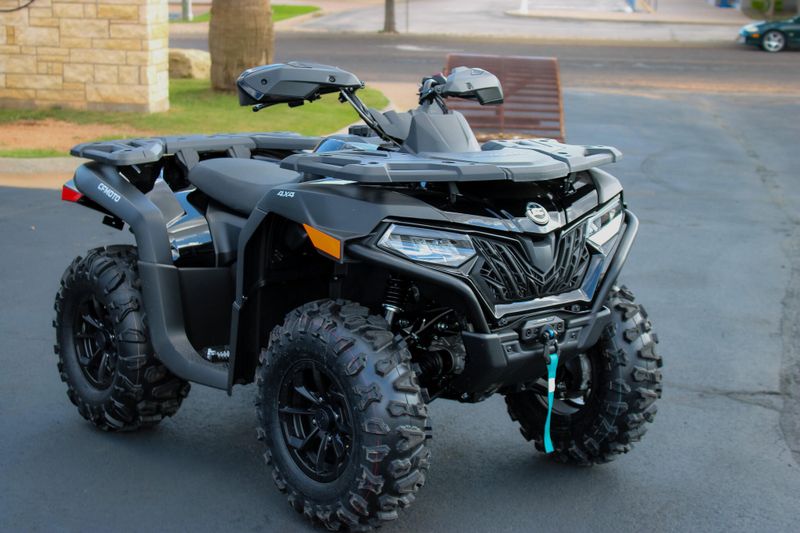 2025 CFMOTO CFORCE 600 NEBULA BLACK Image 1