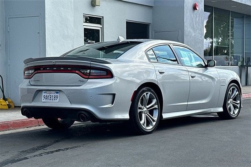 2022 Dodge Charger R/TImage 4