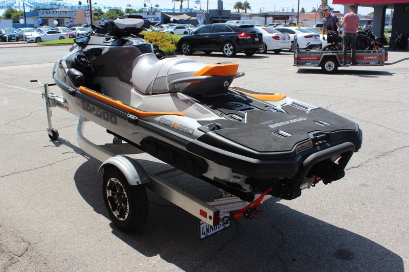 2024 Sea-Doo FISH PRO 170 TROPHY Image 5